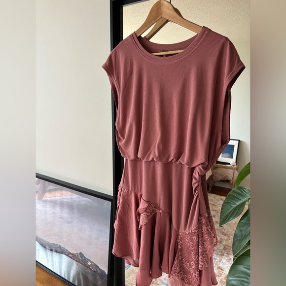 Free People pink mini dress - Picture 2 of 7